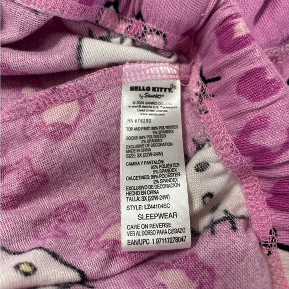 Hello Kitty Pink and Purple Pajama Set - Picture 7 of 7